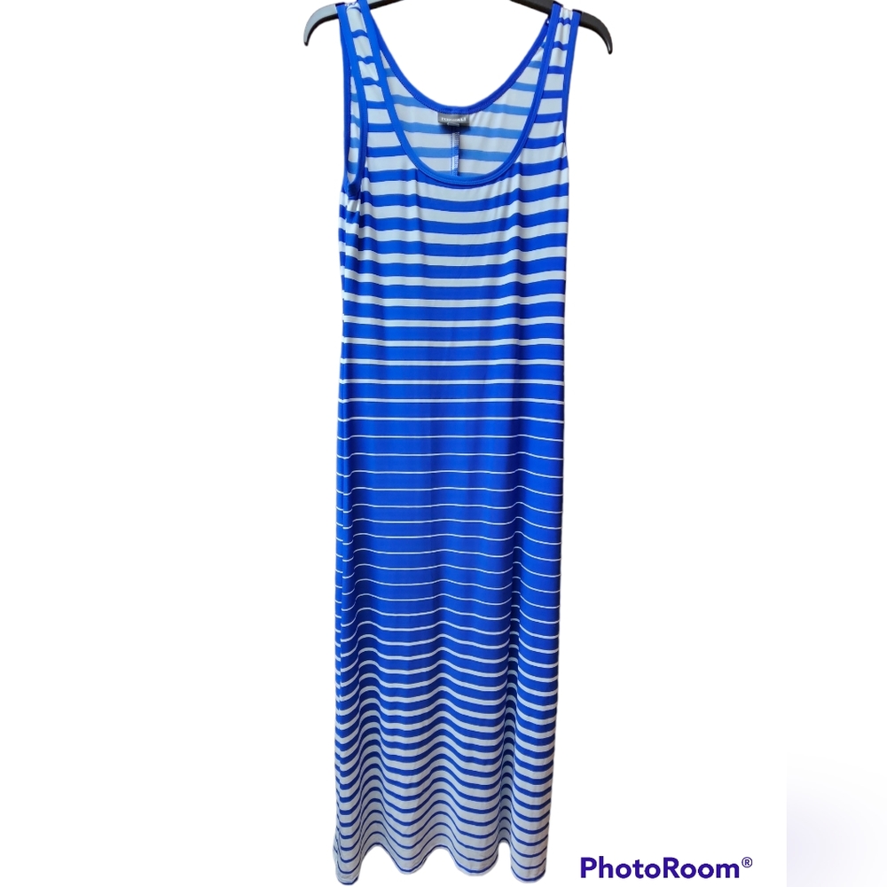 Blue white form fitting dress